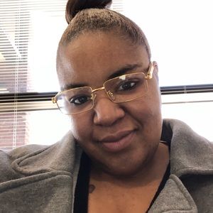 Meet your Posher, Keisha